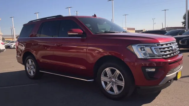 Used 2018 Red Ford XLT image 3