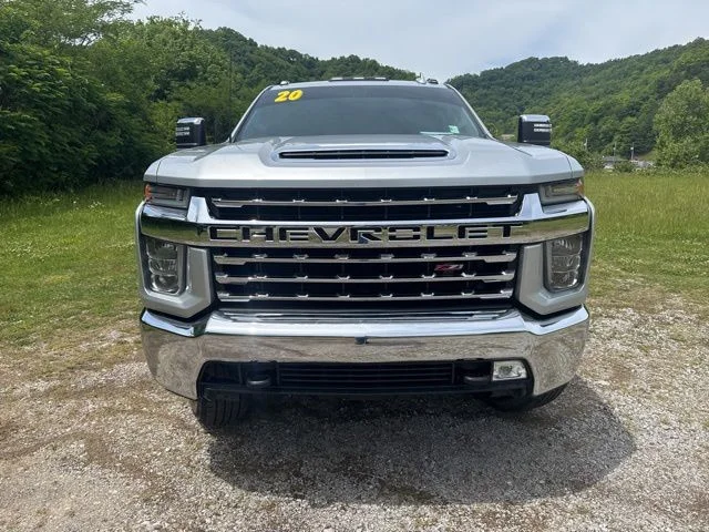 Used 2020 Silver Chevrolet LTZ image 3
