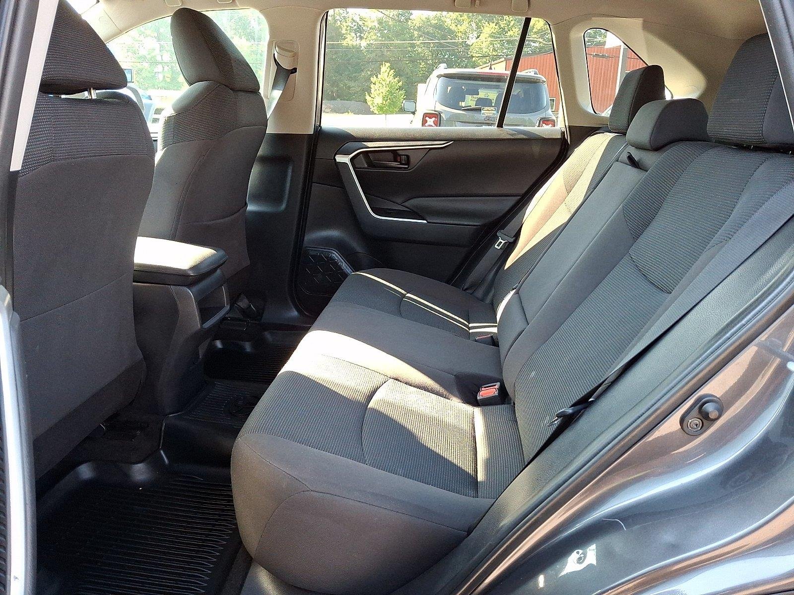 Used 2020 Magnetic Gray Metallic Toyota LE image 10