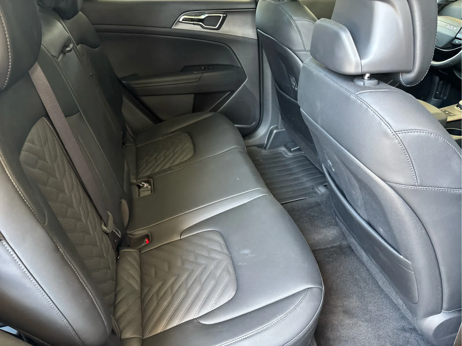 Used 2026  Kia X-Line Prestige image 13