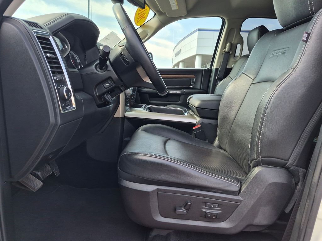 Used 2016 Pearl White Ram Laramie image 16