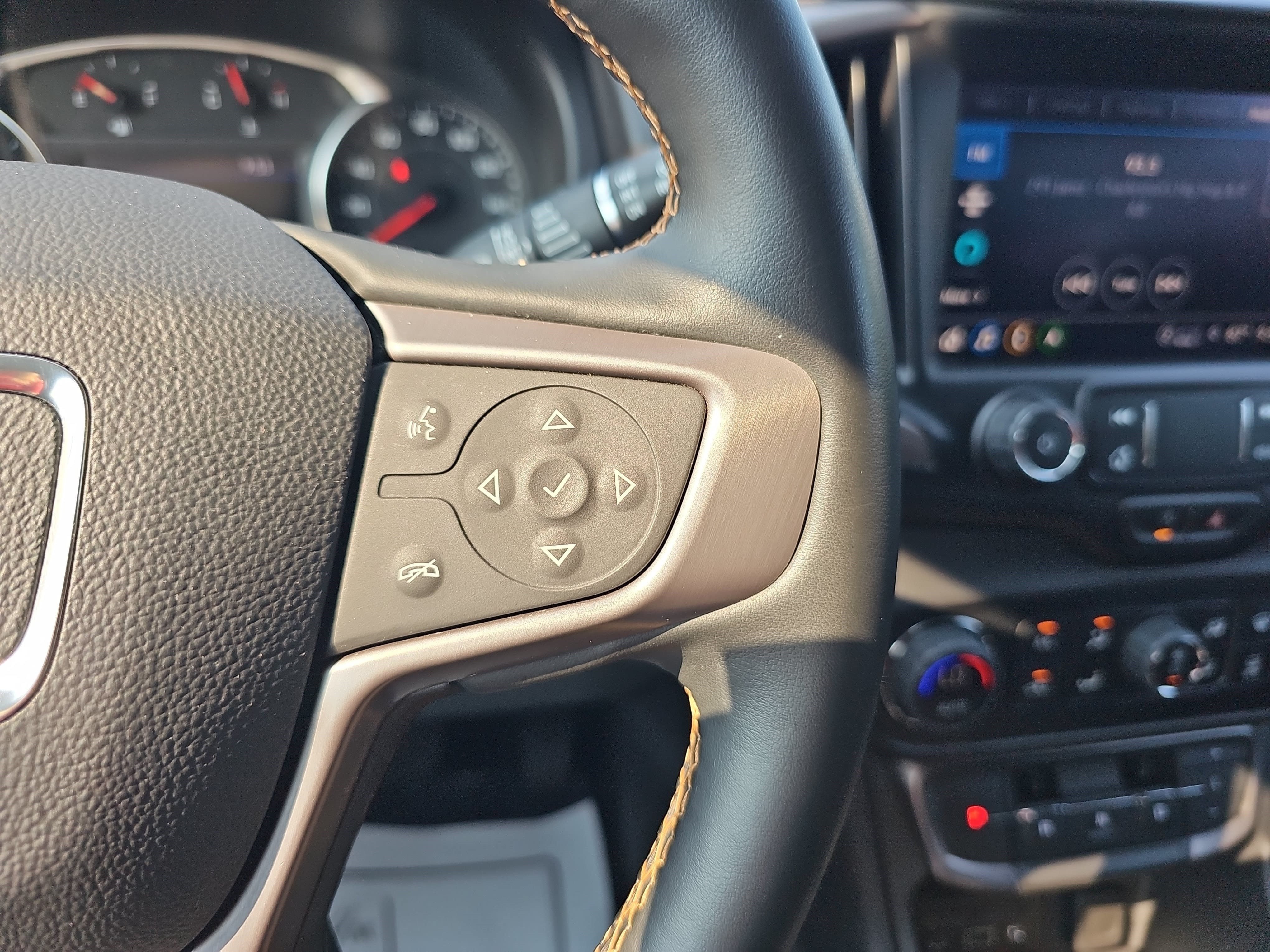 Used 2023 Summit White GMC AT4 image 14