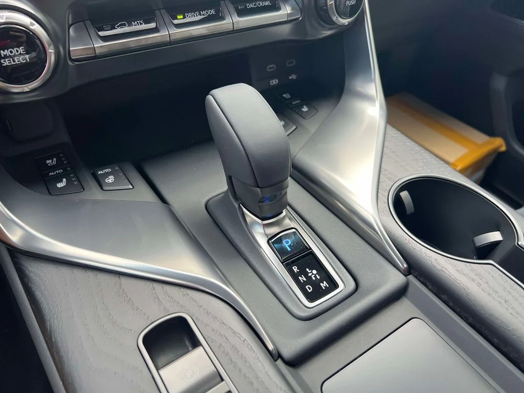 2026 Lexus LX 700h Luxury - Photo 26
