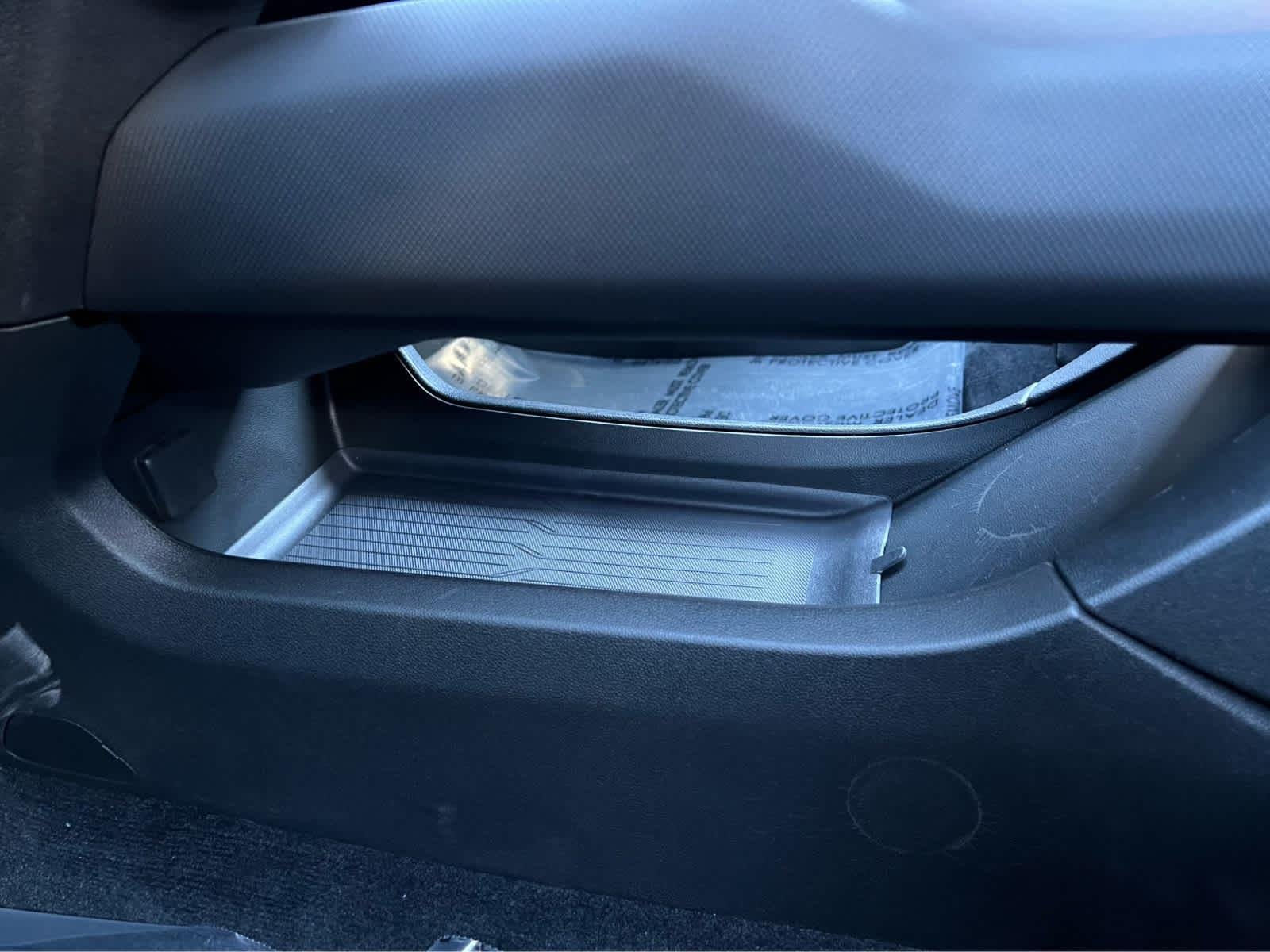 2026 Chevrolet Equinox EV RS - Photo 25