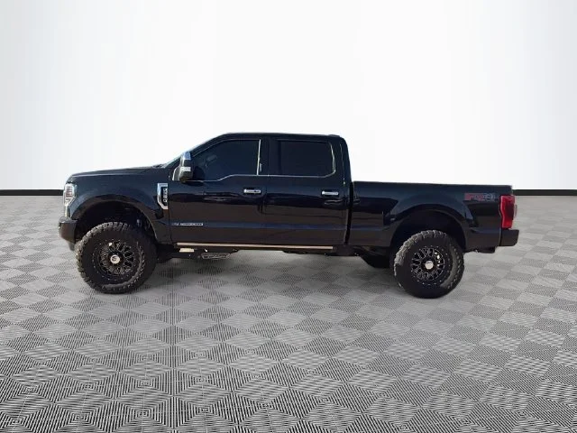 Used 2022 Black Ford Platinum image 4