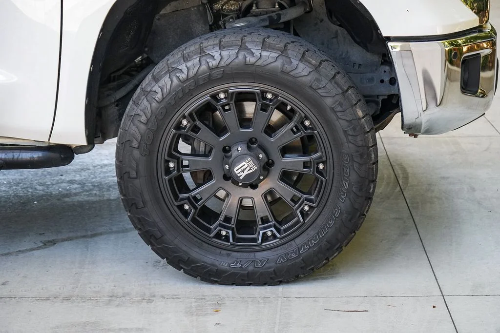 Used 2015 White Toyota Limited image 11