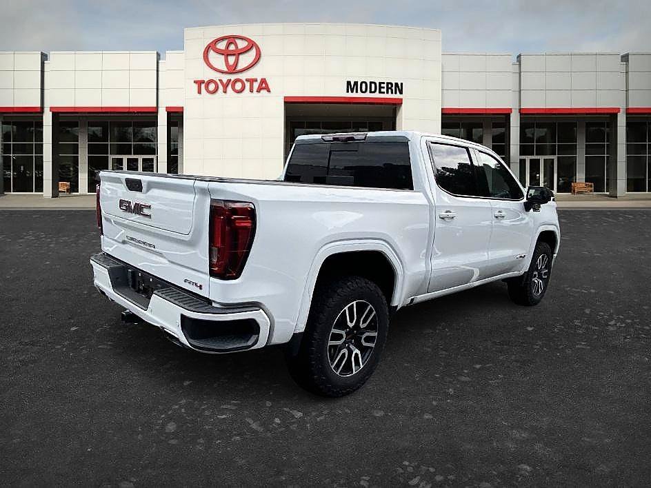 Used 2020 Summit White GMC AT4 image 22