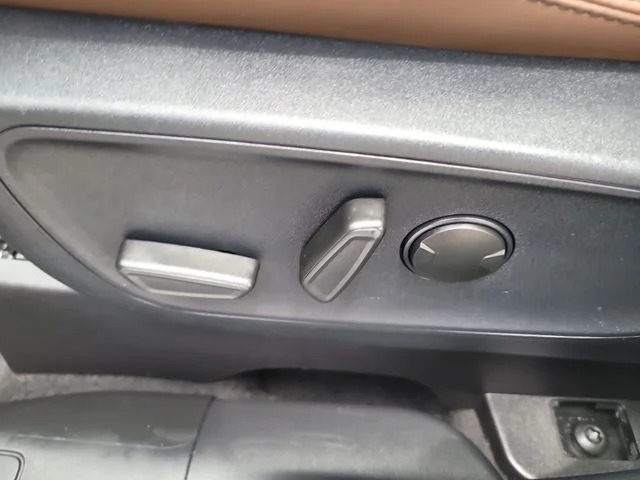 Used 2025 Black Ford Outer Banks image 20