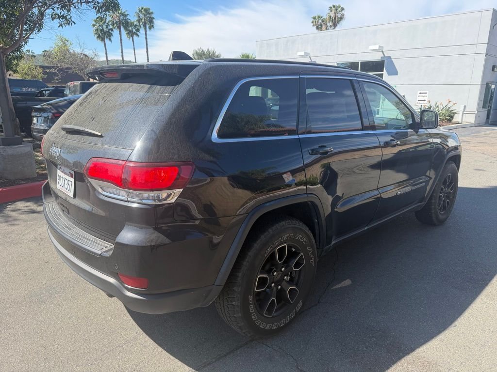 Used 2022 Black Jeep Laredo X image 6