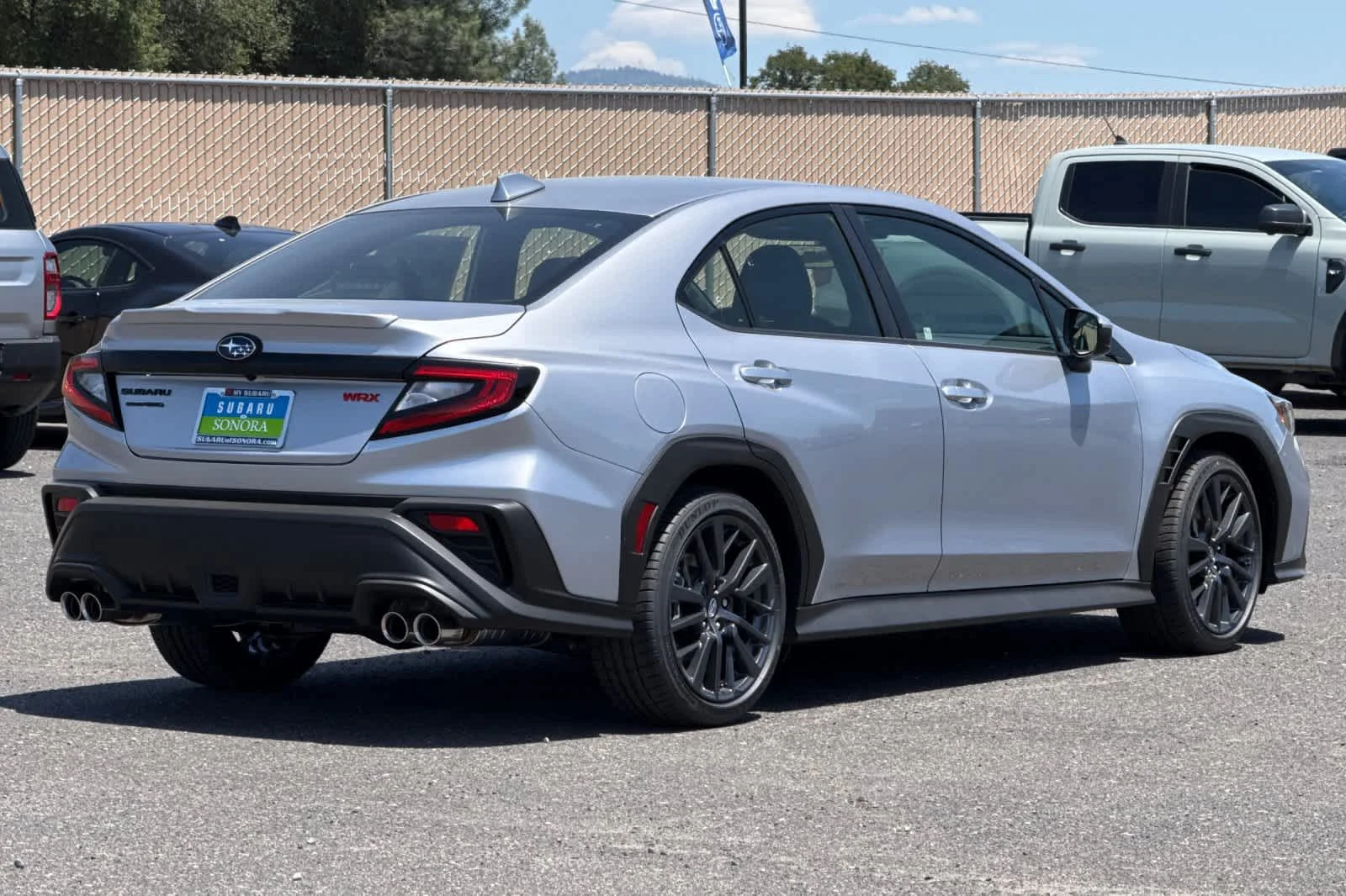 New 2026 ICE SILVER METALLIC Subaru Premium image 3