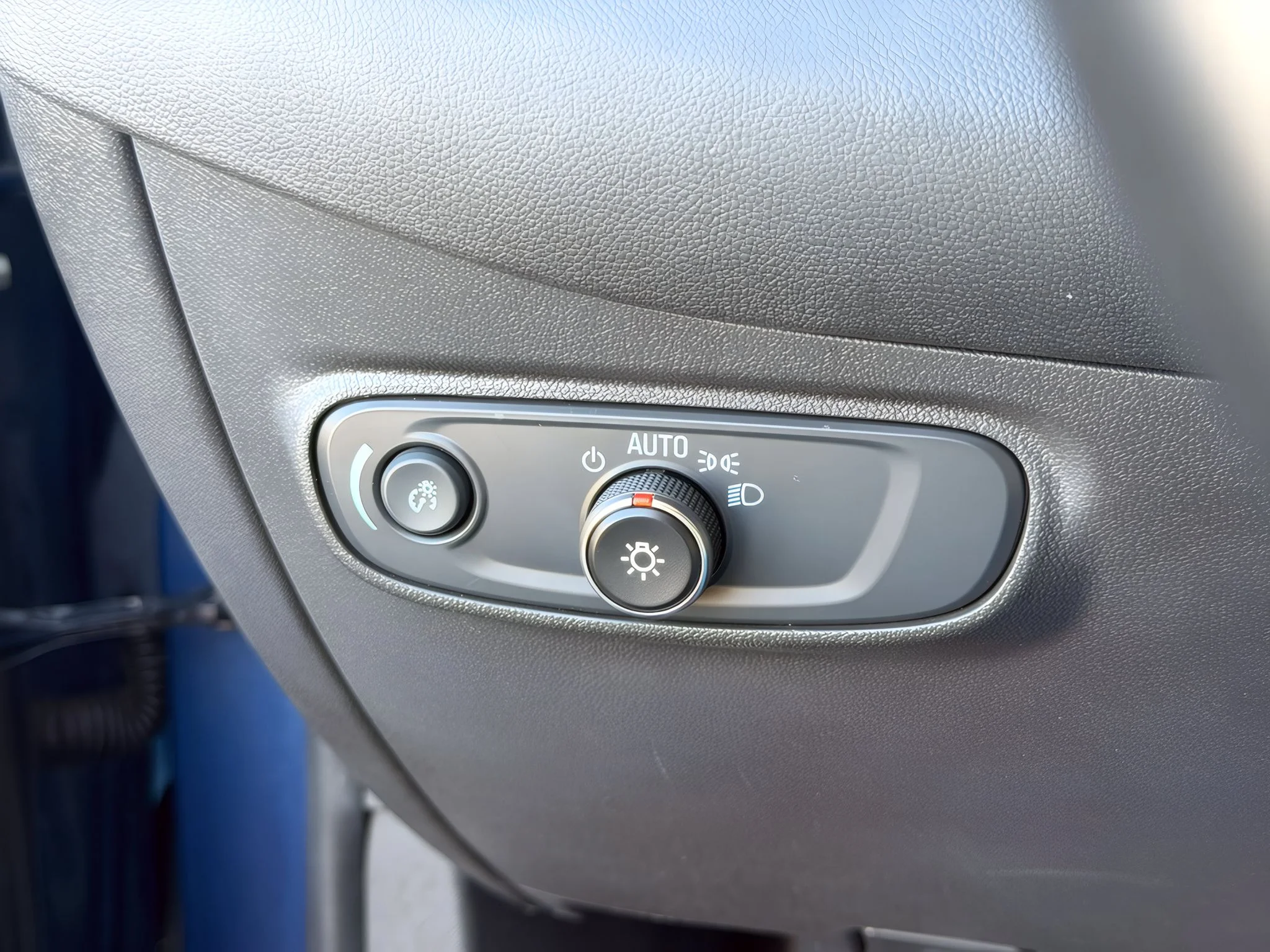 2024 Chevrolet Equinox LT - Photo 19