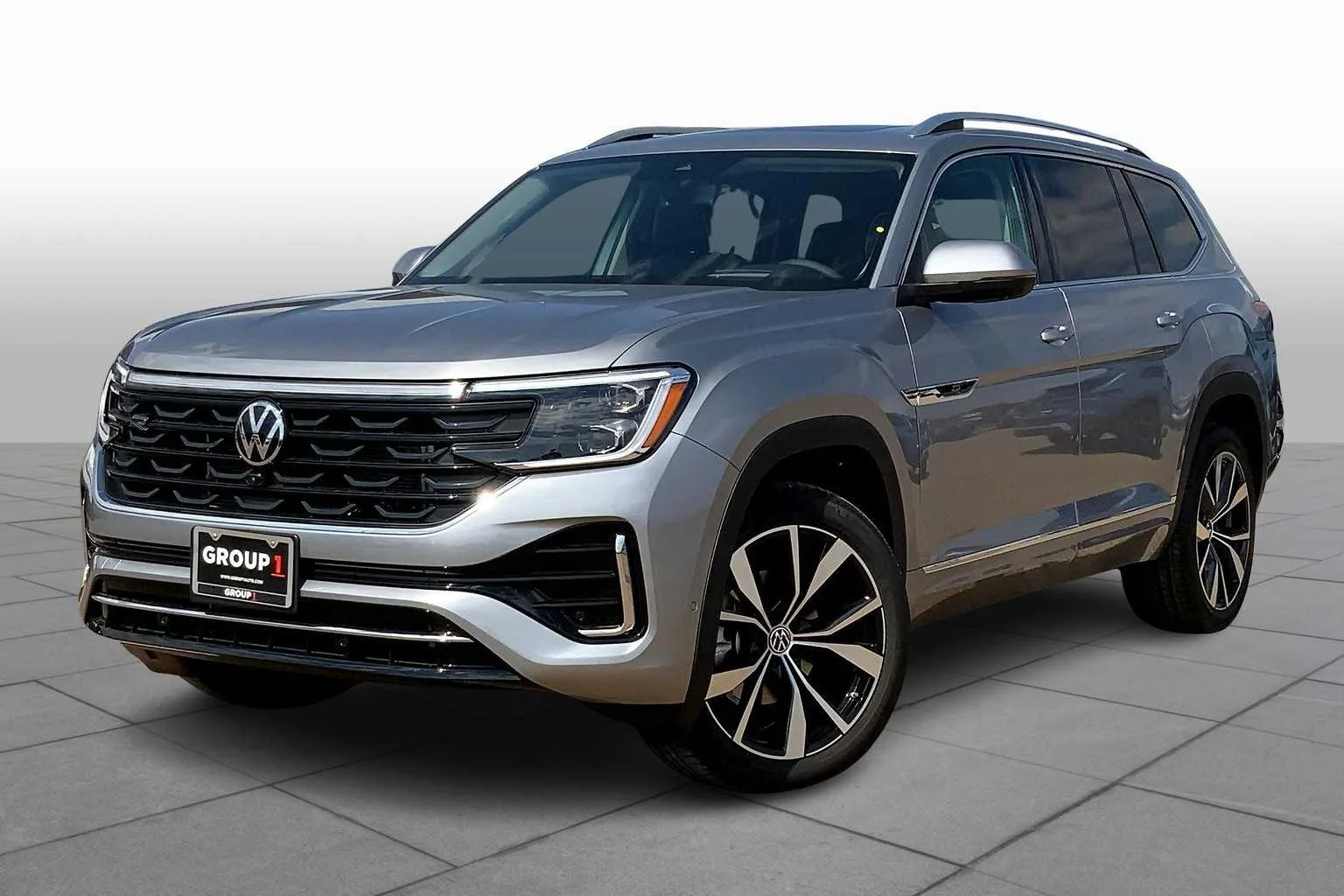 New 2026 Volkswagen Atlas 2.0T SEL Premium R-Line