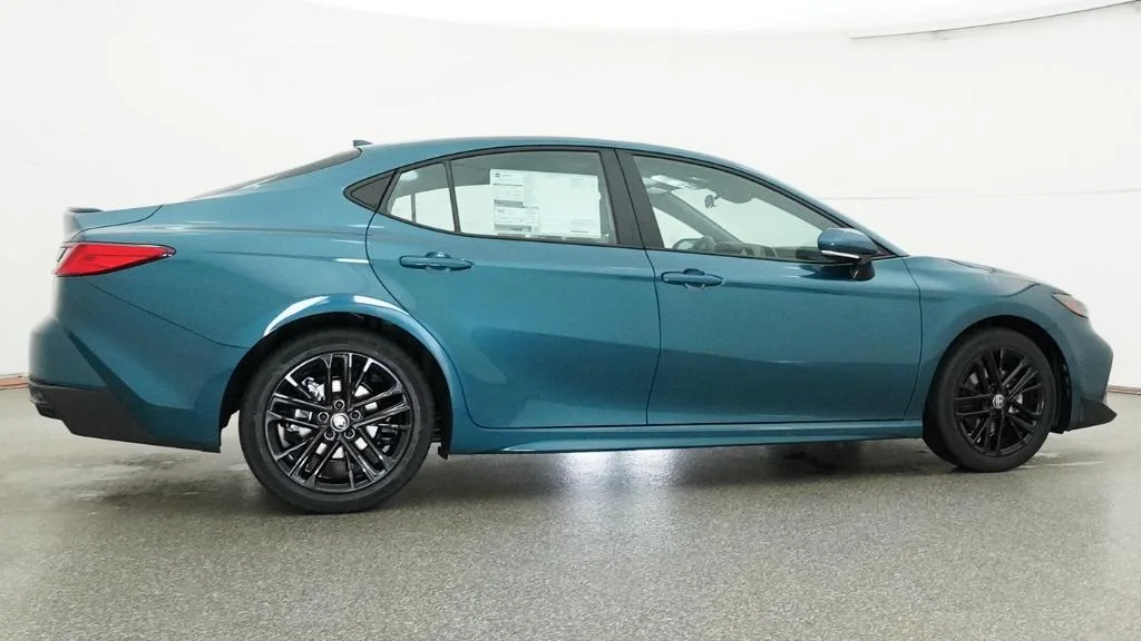 New 2026 Ocean Gem Toyota SE image 51