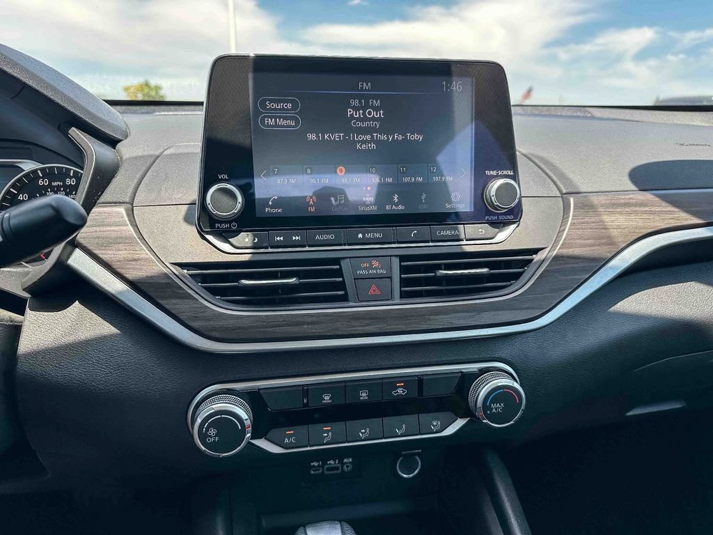 2025 Nissan Altima SV - Photo 30