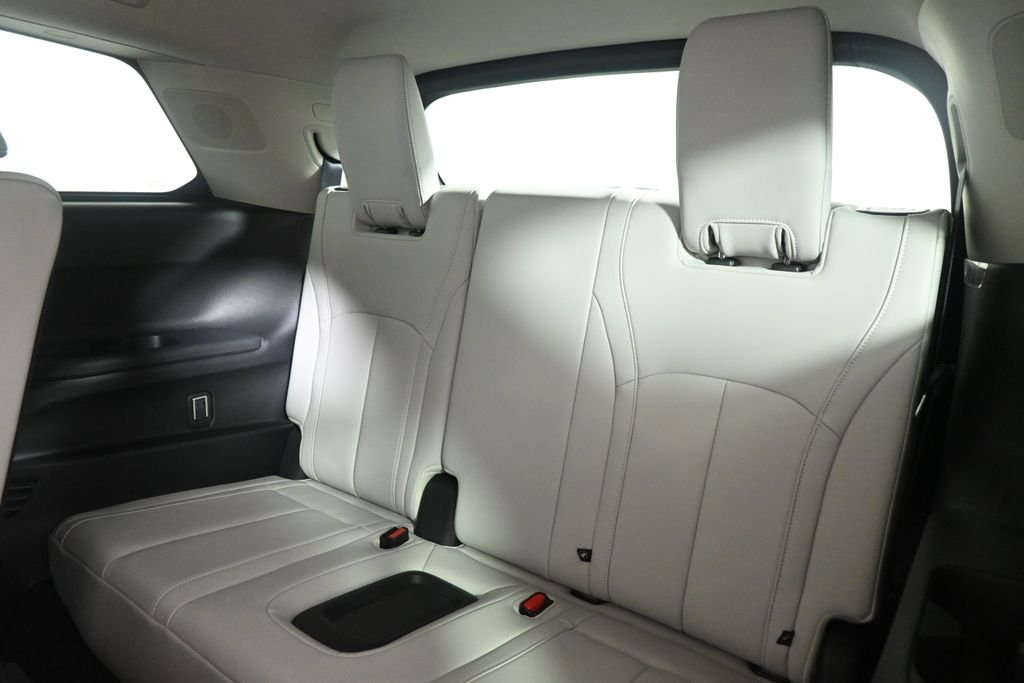 2027 INFINITI QX60 LUXE - Photo 32
