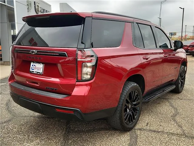 Used 2023 Red Chevrolet RST 4x4 image 4