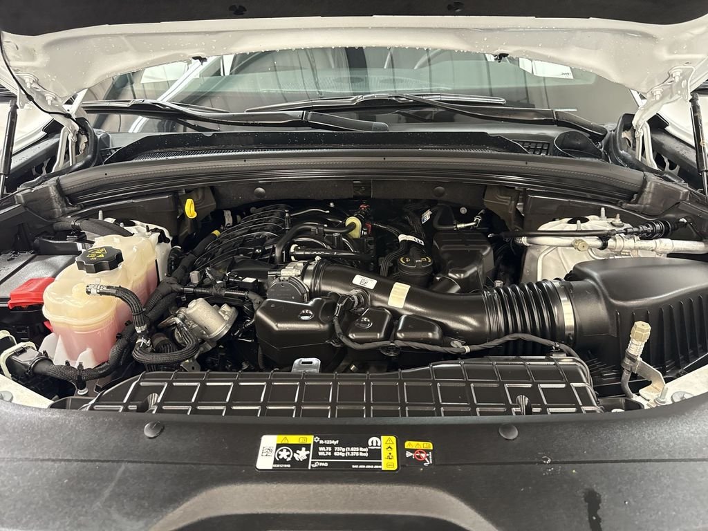 Used 2023 Bright White Clearcoat Jeep Altitude image 33