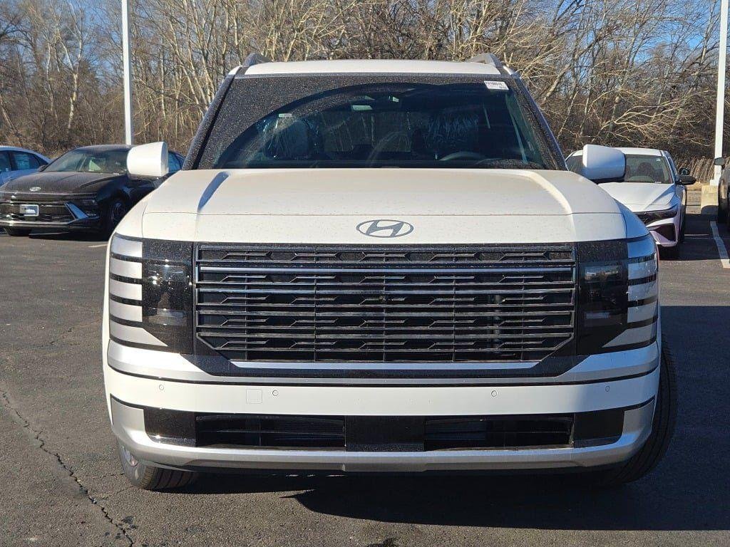 New 2026 White Hyundai Calligraphy AWD image 4