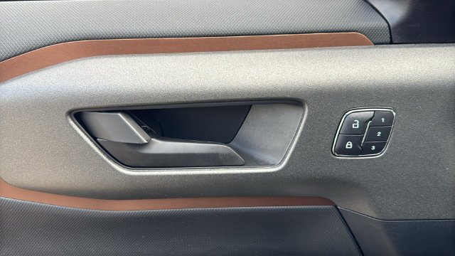 Used 2025 Beige / Tan Ford Outer Banks image 21