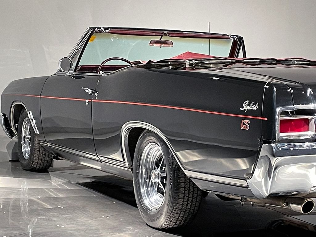 Used 1966 Black Buick  image 36