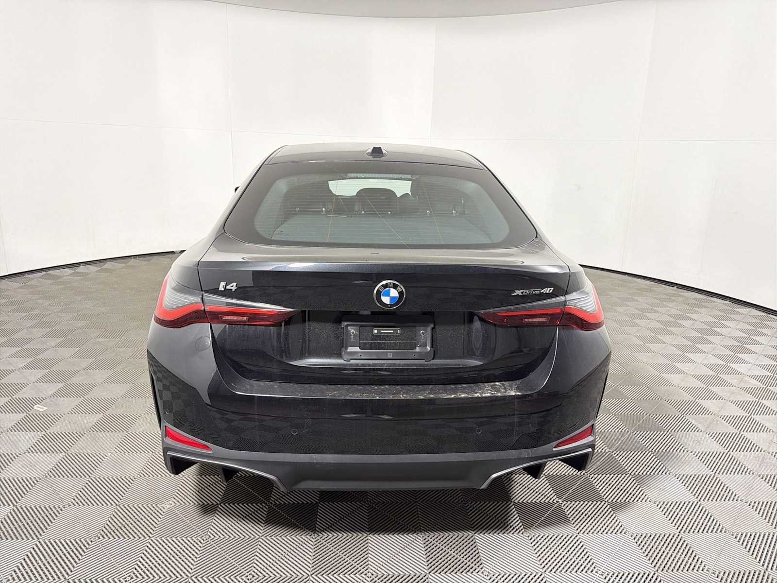 2026 BMW i4 xDrive40