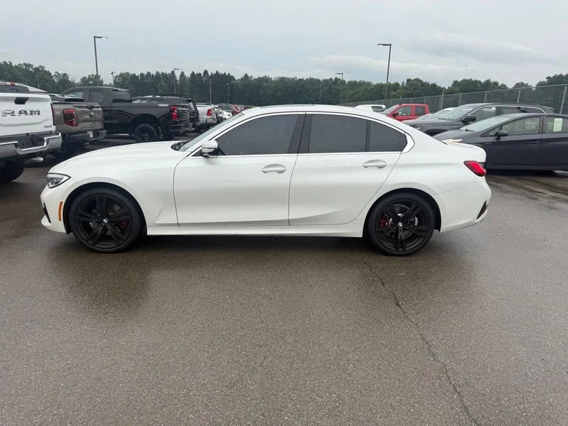 Used 2020 White BMW 330i xDrive image 17