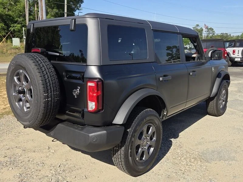 New 2026 Shadow Black Ford Big Bend image 12