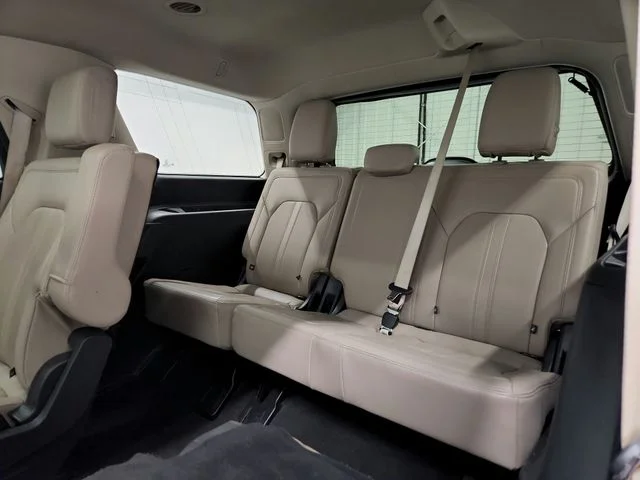 Used 2024 White Ford Limited image 37
