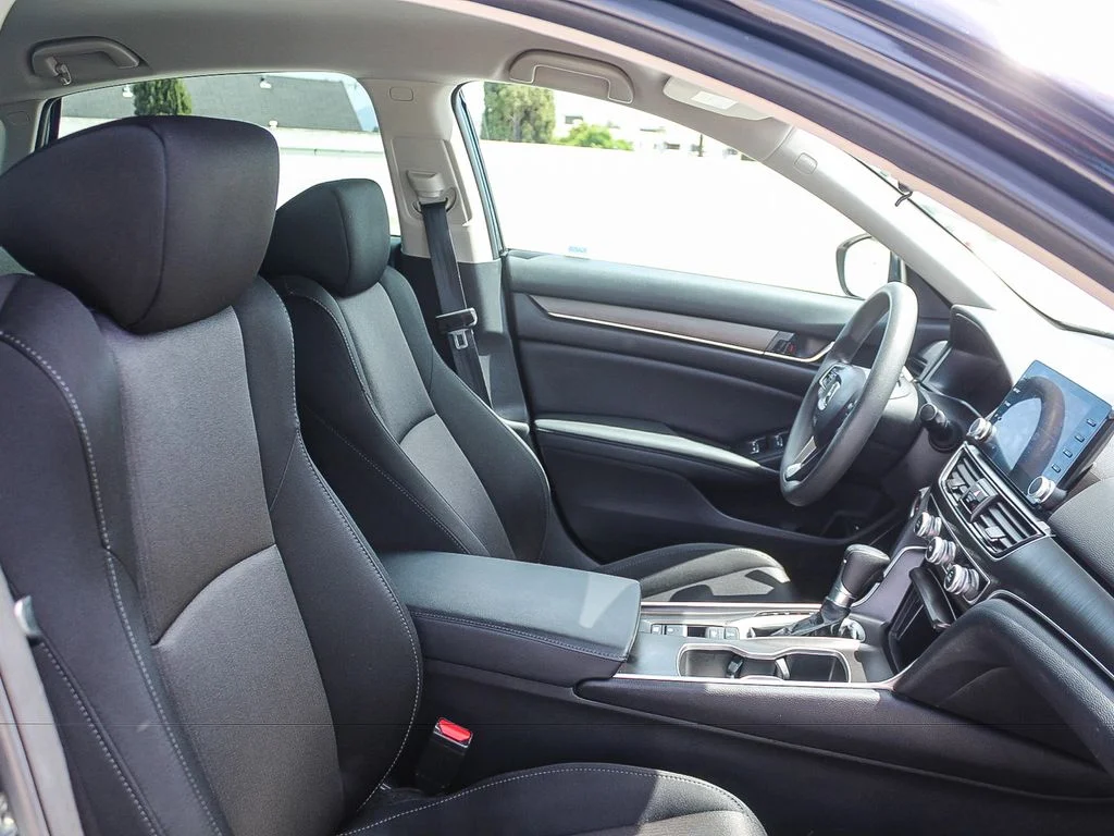 2022 Honda Accord LX - Photo 17