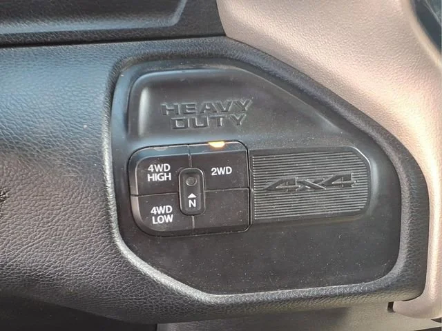 Used 2024  Ram Laramie image 9