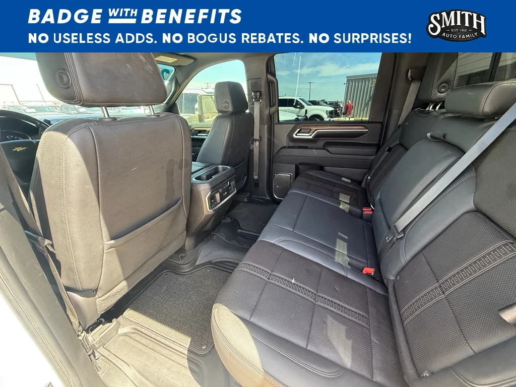 Used 2024 Iridescent Pearl Tricoat Chevrolet High Country image 18