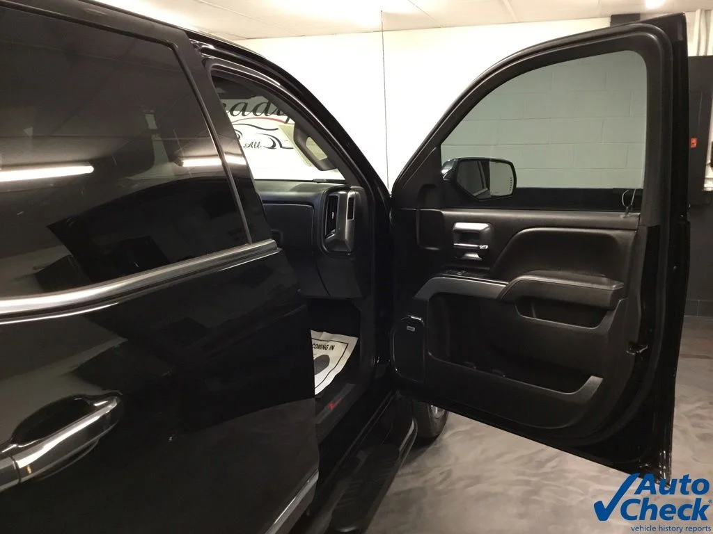 Used 2018 Black Chevrolet LTZ image 45