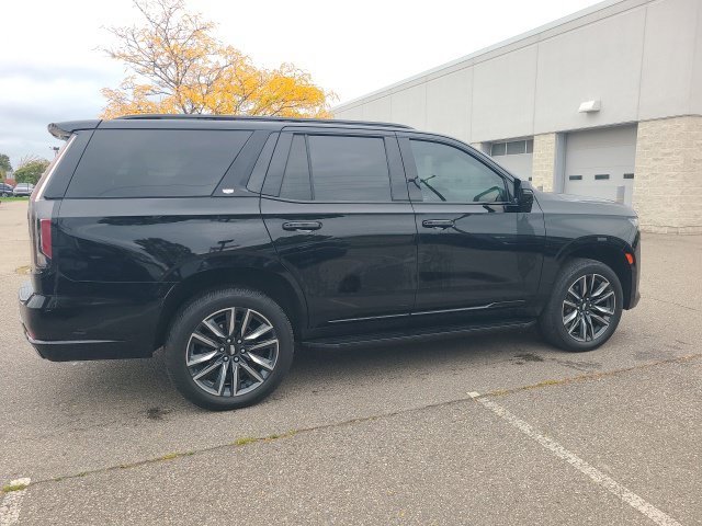 Used 2021 Black Cadillac Sport Platinum image 11