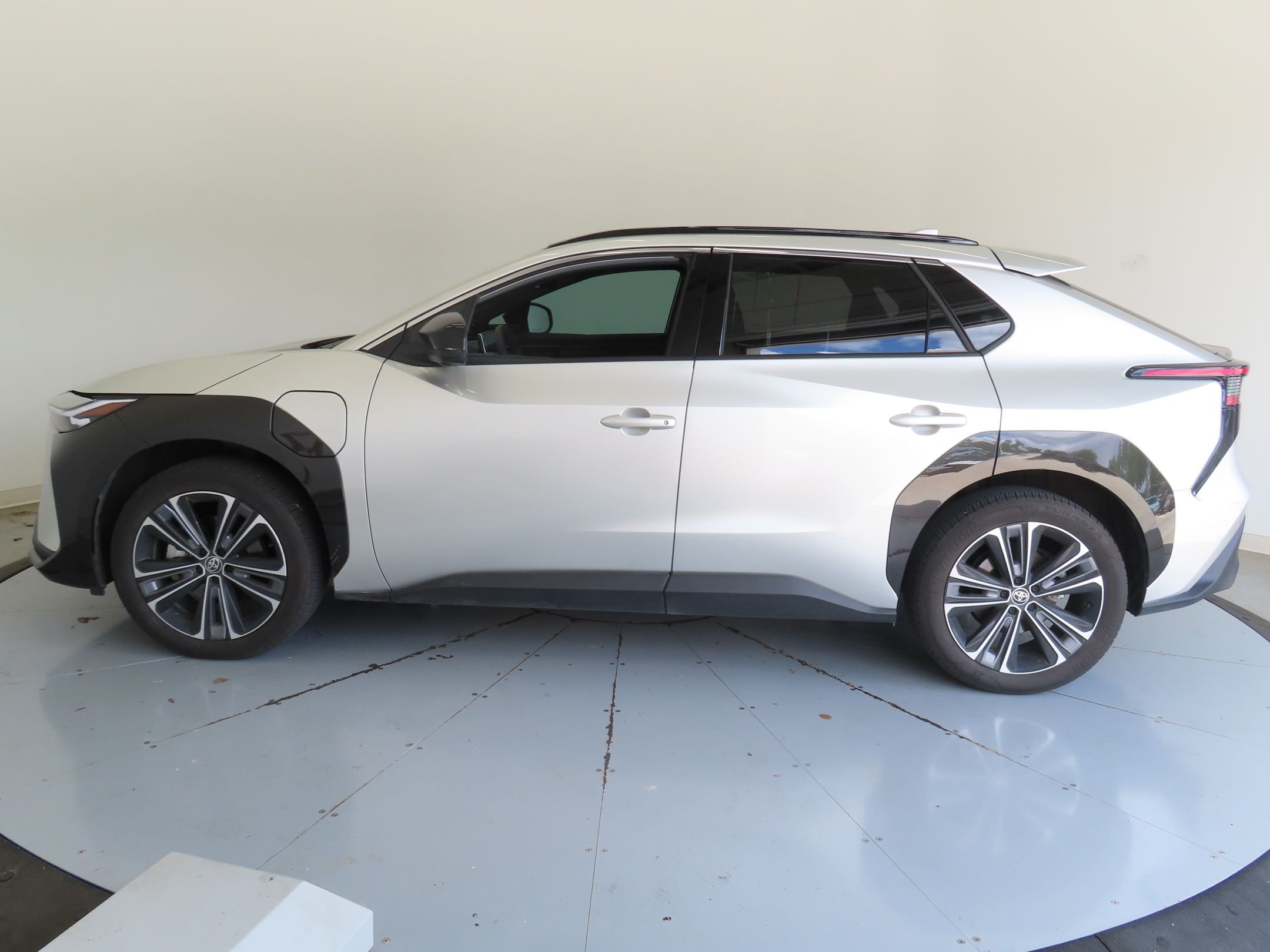 Used 2023 Silver Toyota Limited image 7