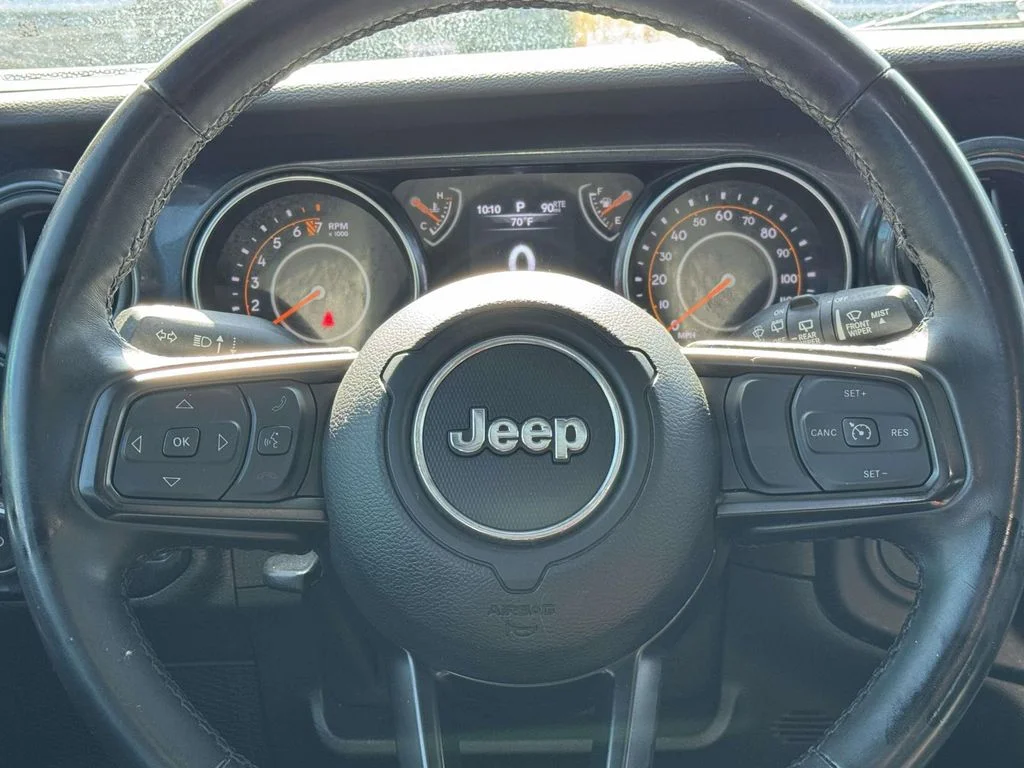 Used 2022 Blue Jeep Unlimited Sport Altitude image 17