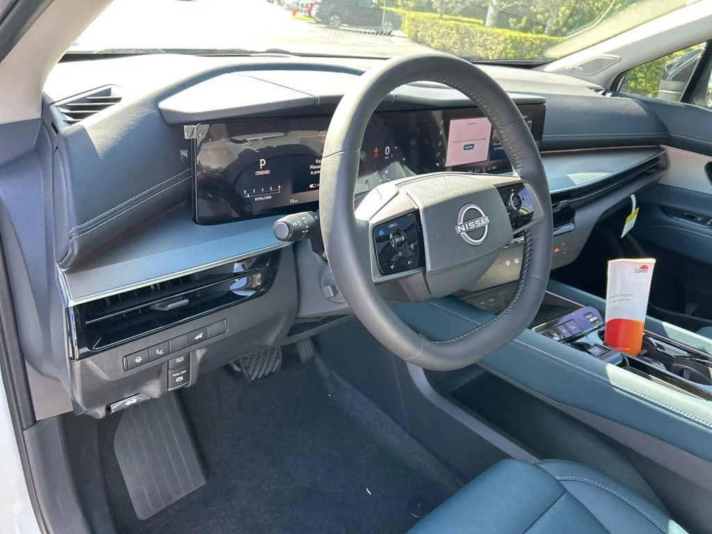 New 2026 Everest White Pearl TriCoat Nissan Platinum image 23