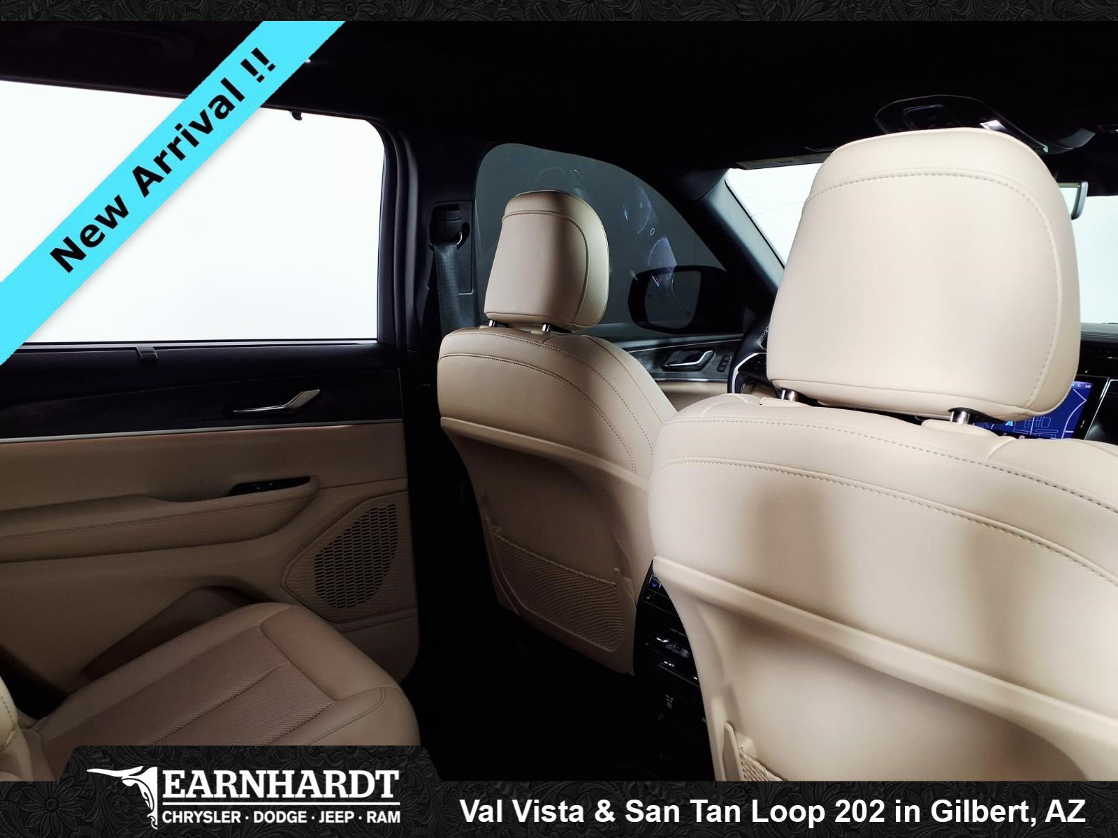 Certified Used 2024 Midnight Sky Jeep Limited image 11