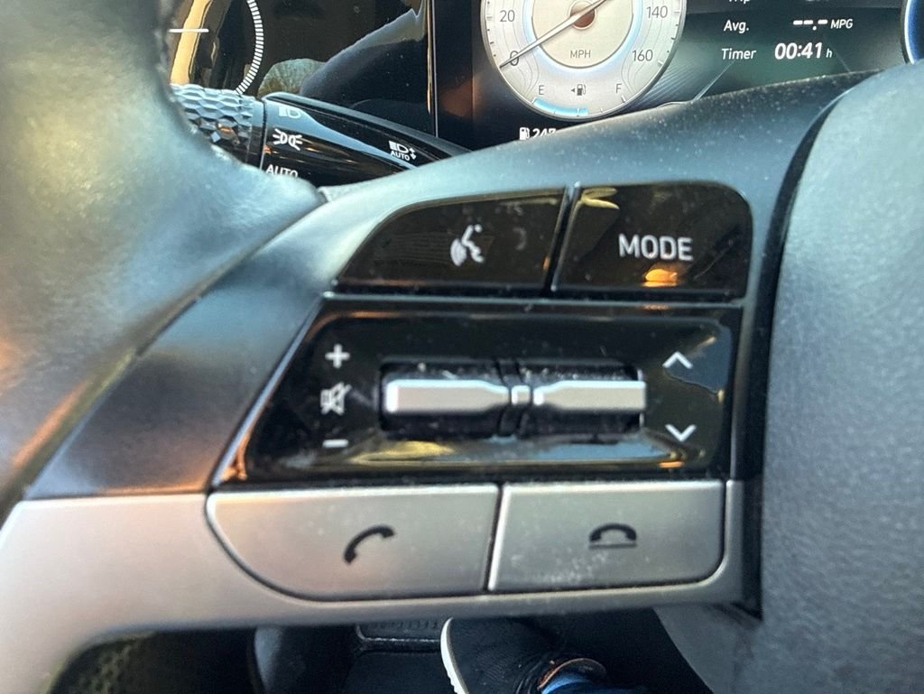 2021 Hyundai Elantra Limited - Photo 14