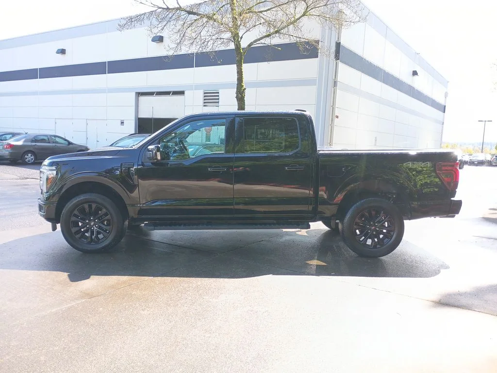 Used 2025 Black Ford Lariat image 8