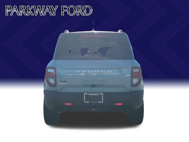 Used 2024 Green Ford Badlands image 4