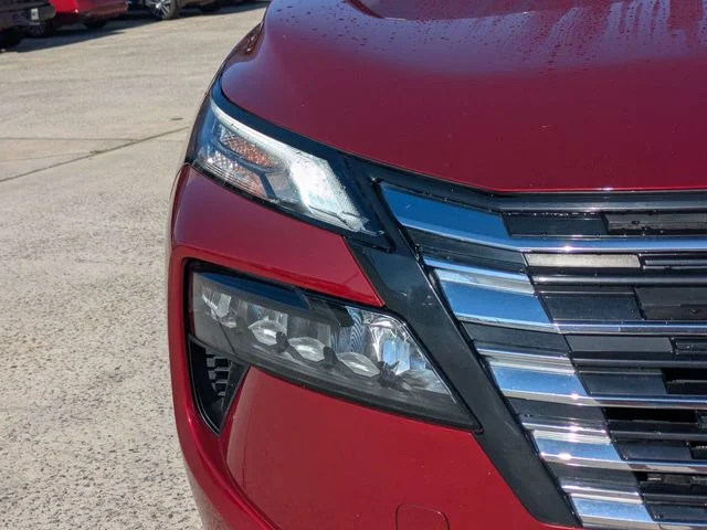 Used 2025 Red Nissan SV image 10