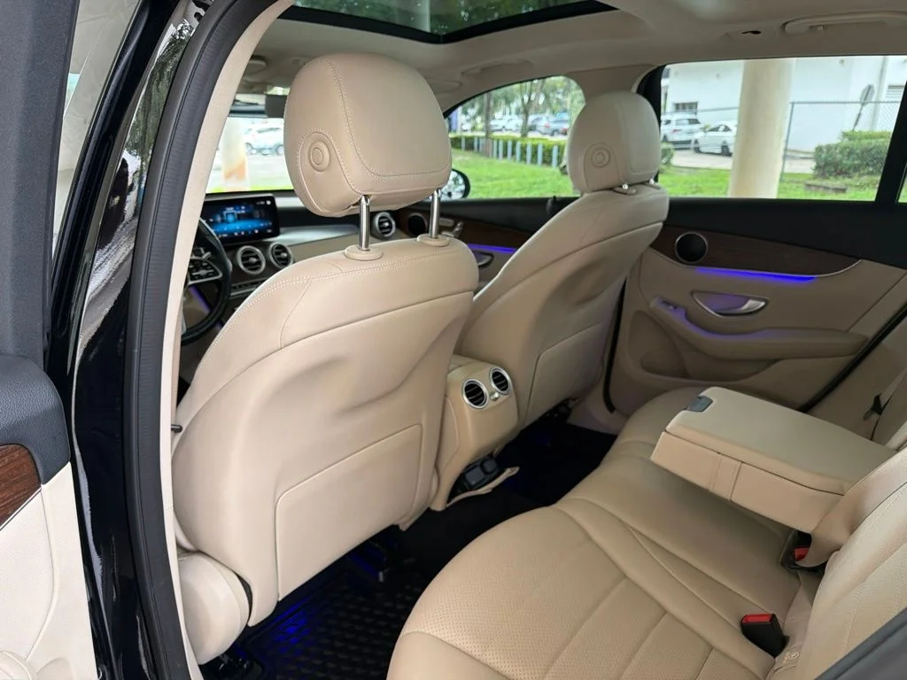 Used 2020 Black Mercedes-Benz GLC 300 image 45