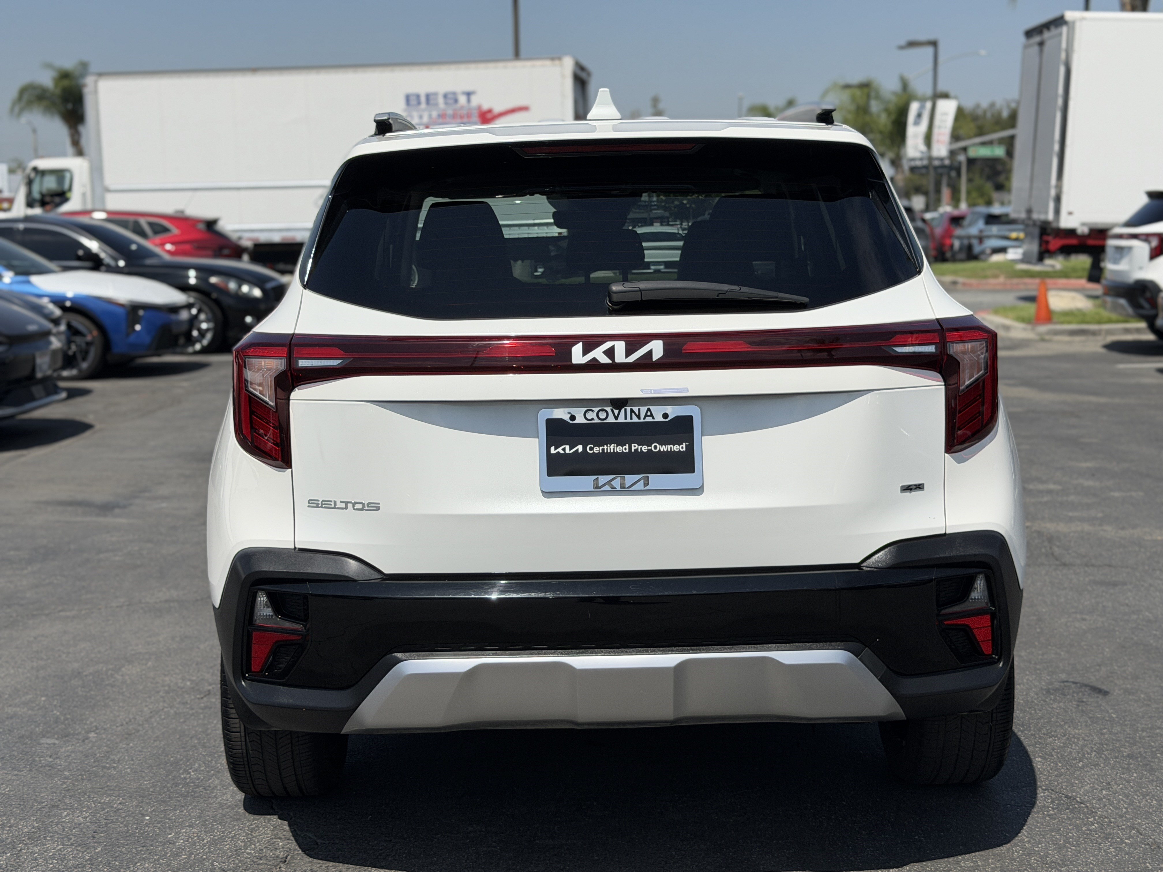Certified Used 2024 Snow White Pearl Kia SX image 7