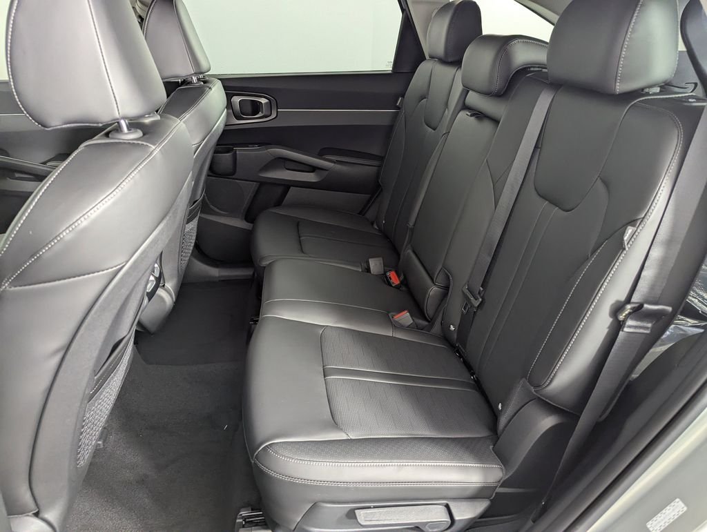 2026 Kia Sorento S - Photo 29