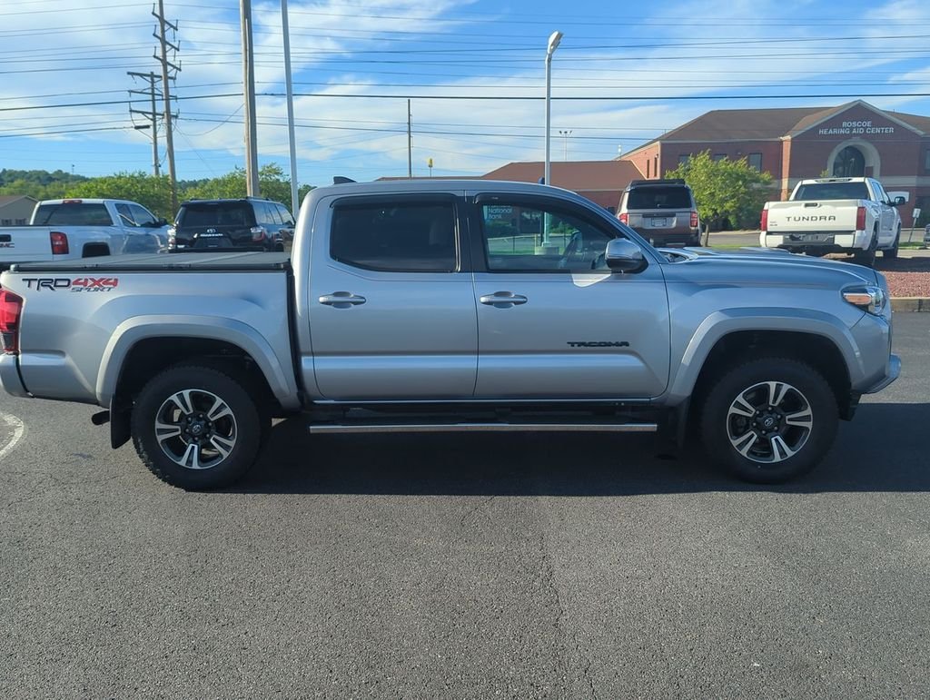 Used 2019  Toyota TRD Sport image 9