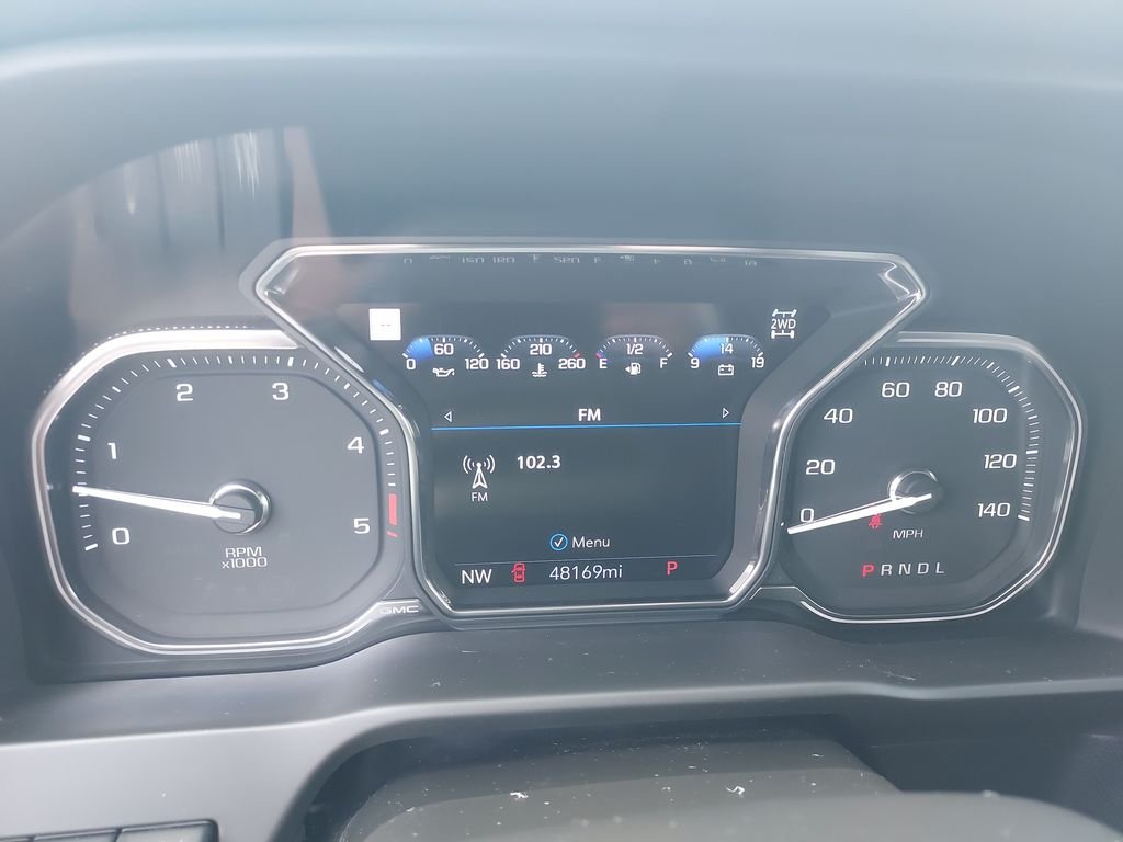 Used 2022 Blue GMC AT4 image 18