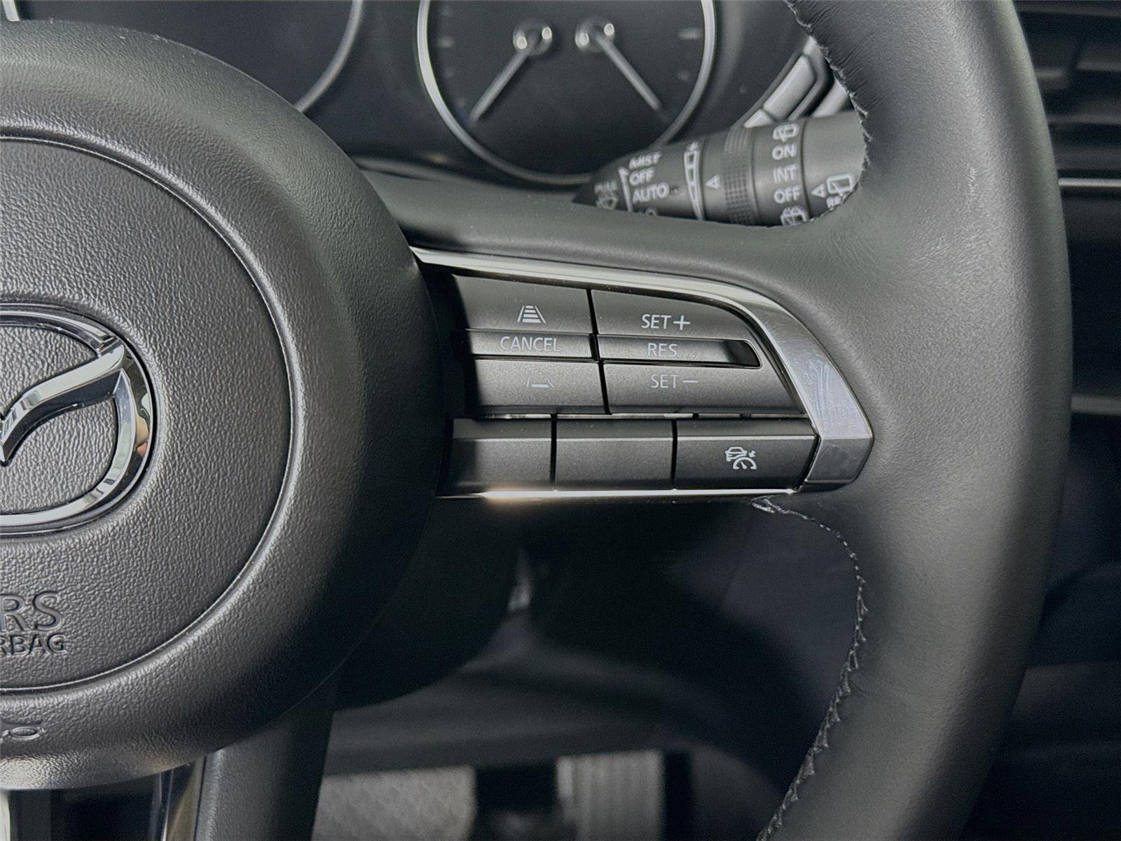 2025 Mazda CX-30 Carbon Turbo - Photo 19