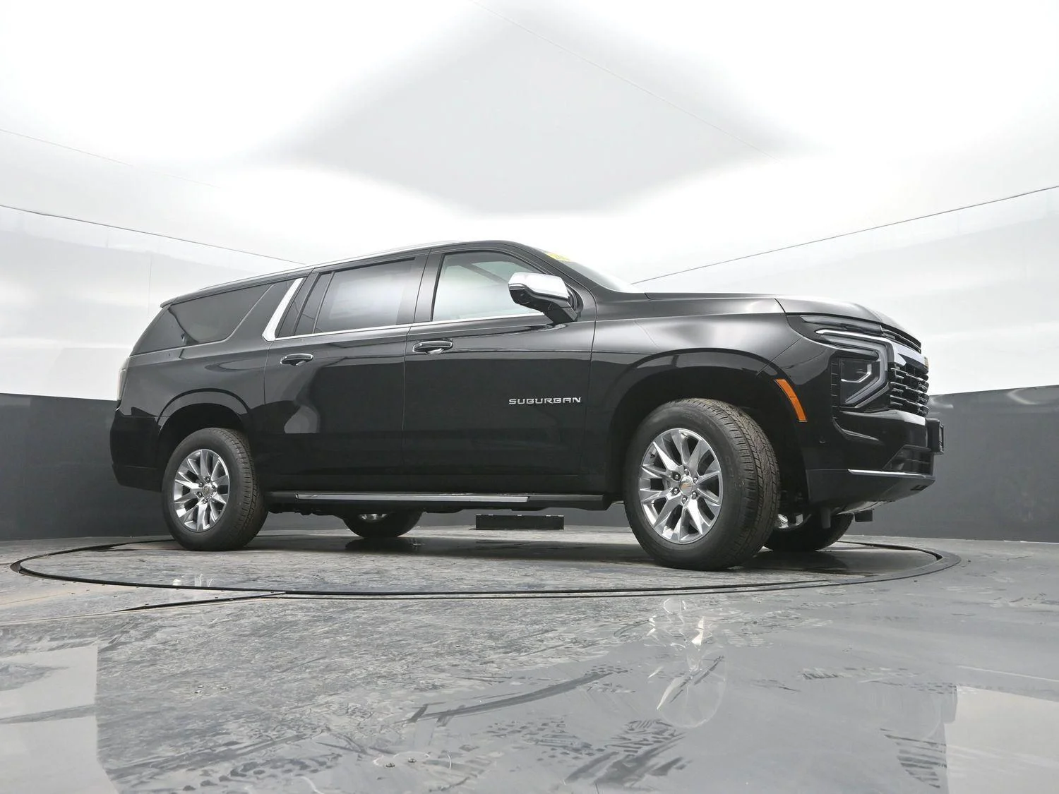 2026 Chevrolet Suburban Premier - Photo 43