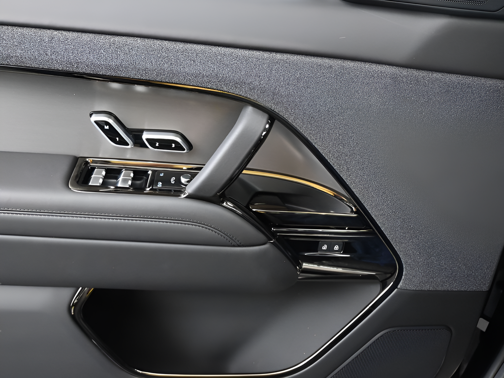 2025 Land Rover Range Rover Sport Dynamic SE - Photo 12
