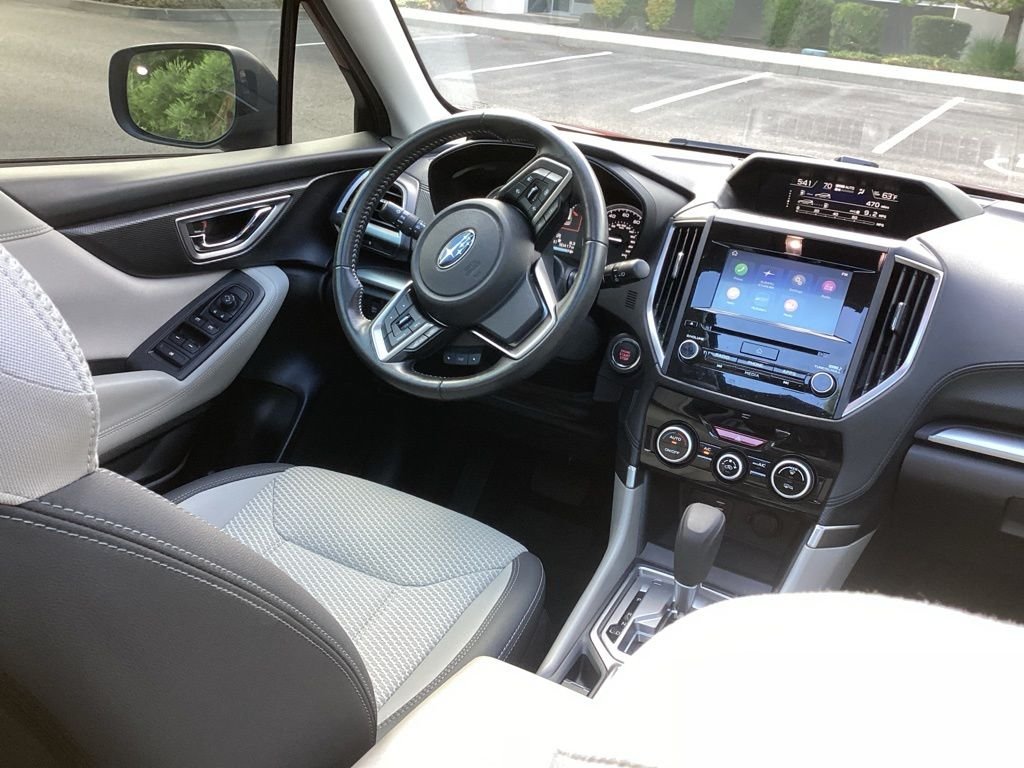 Used 2022 Red Subaru Premium image 12